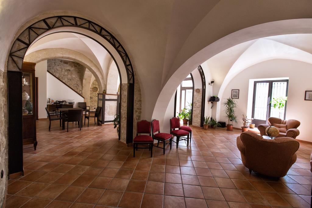 Bed And Breakfast Sotto Le Stelle Caltabellotta Екстериор снимка
